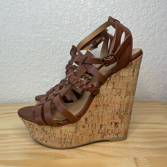 Brown Wedge Heels (6) - Picture 1 of 3